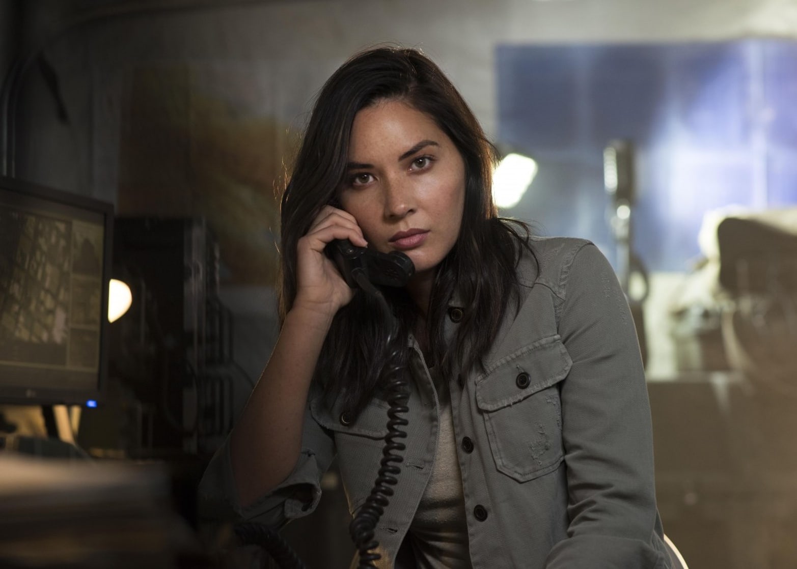 Olivia Munn picture