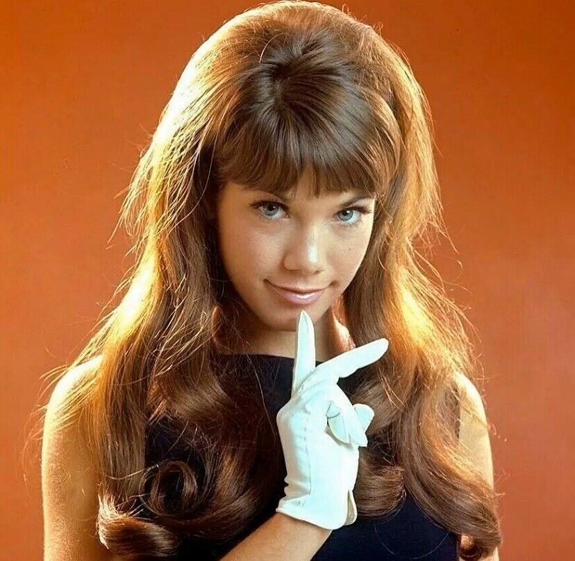 Barbi Benton.