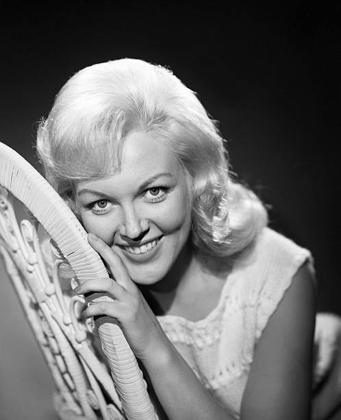 Cynthia Lynn