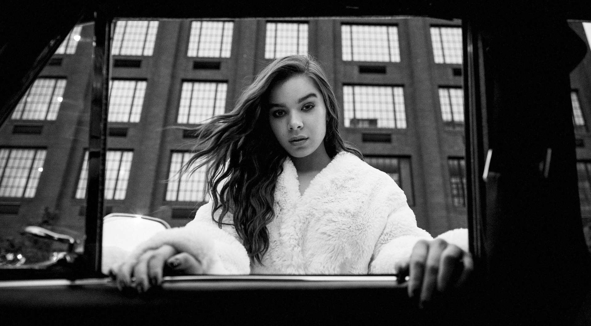 Hailee Steinfeld