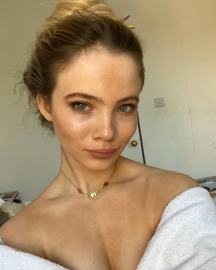 Picture of Freya Allan