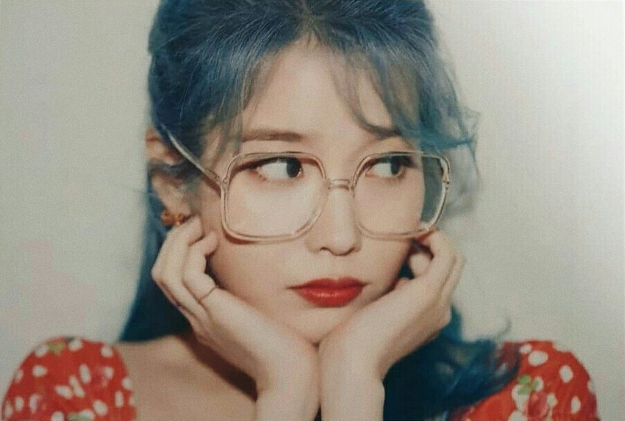 IU IU