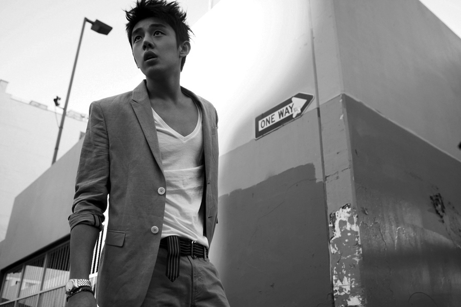 Ah In Yoo
