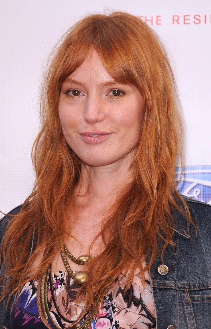 Alicia Witt height