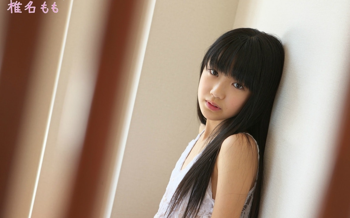 Japanese Girl Idols Momo Shiina Picasa Collection