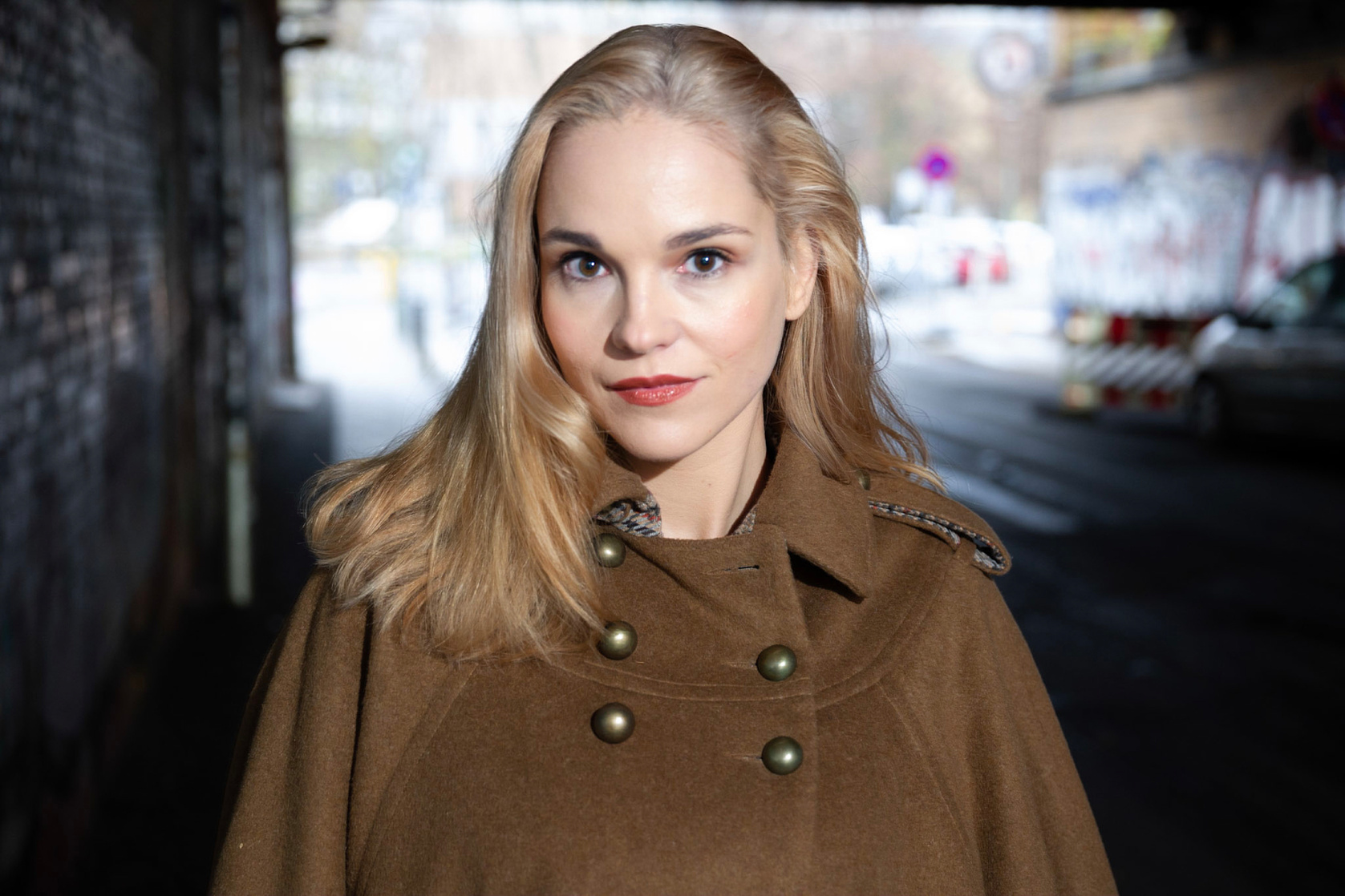 Stella Lindler Stella Lindler