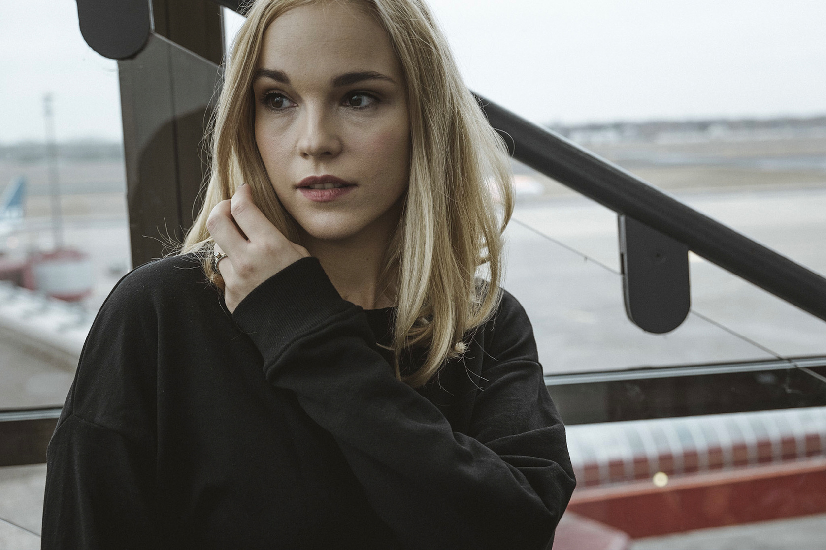 Stella Lindler Stella Lindler