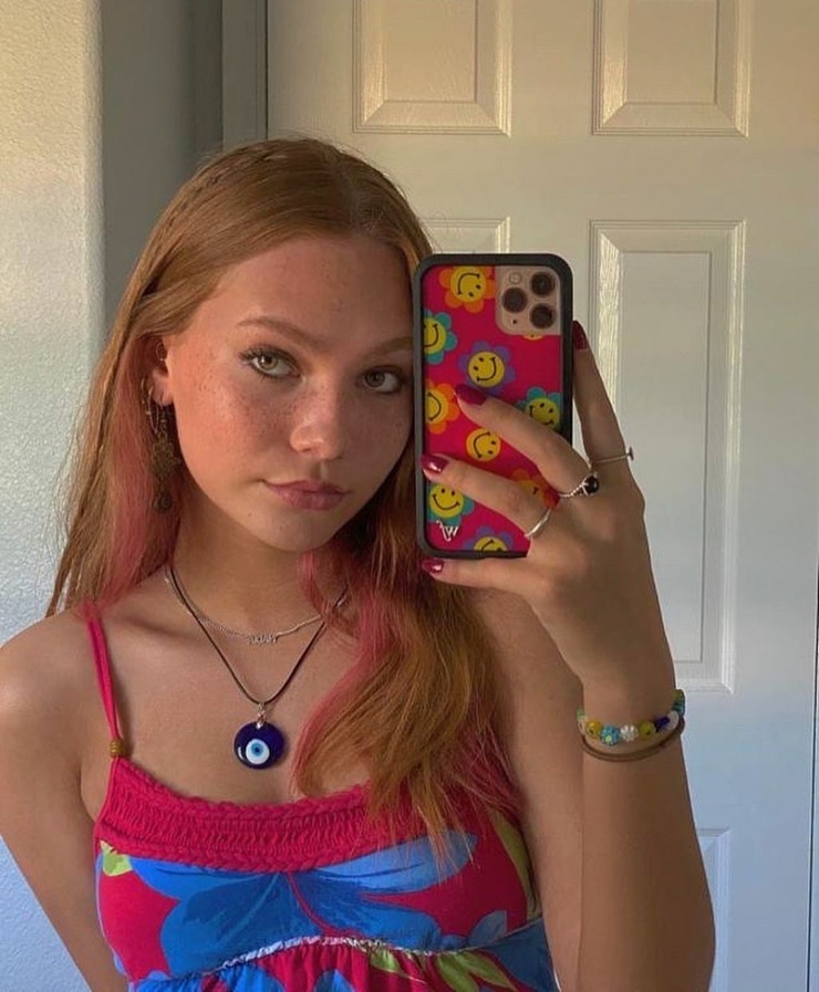 Image of Nadia Turner