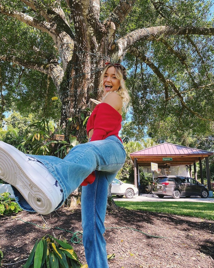 Picture of Olivia Ponton