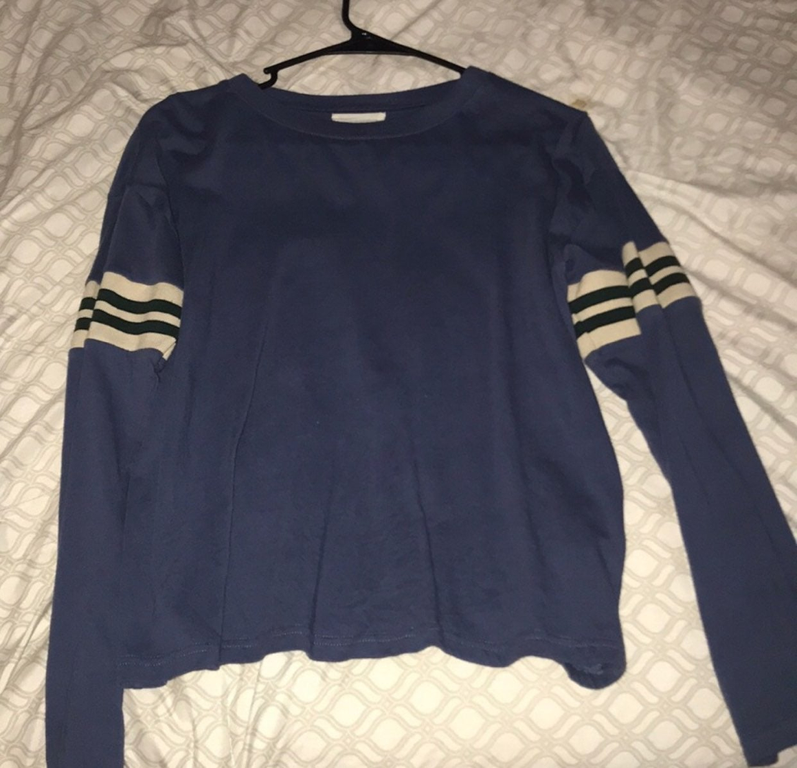 Urban Outfitters XS Long Sleeve Shirt