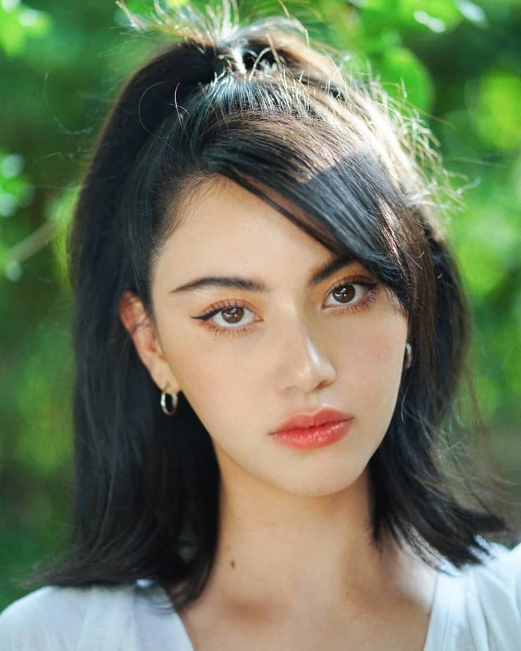 Picture of Davika Hoorne