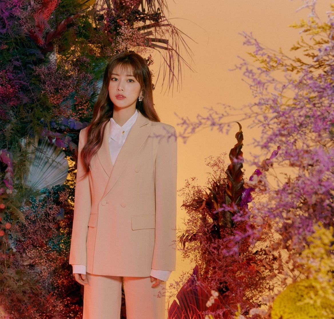 Kang Hyewon