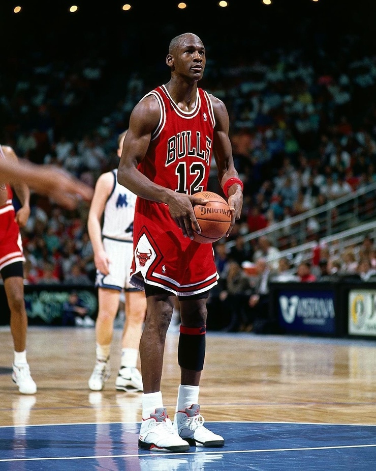 Michael Jordan image