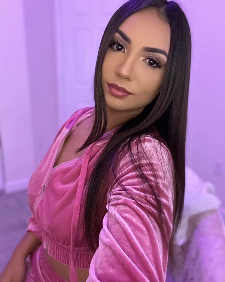 Camila Bernal image