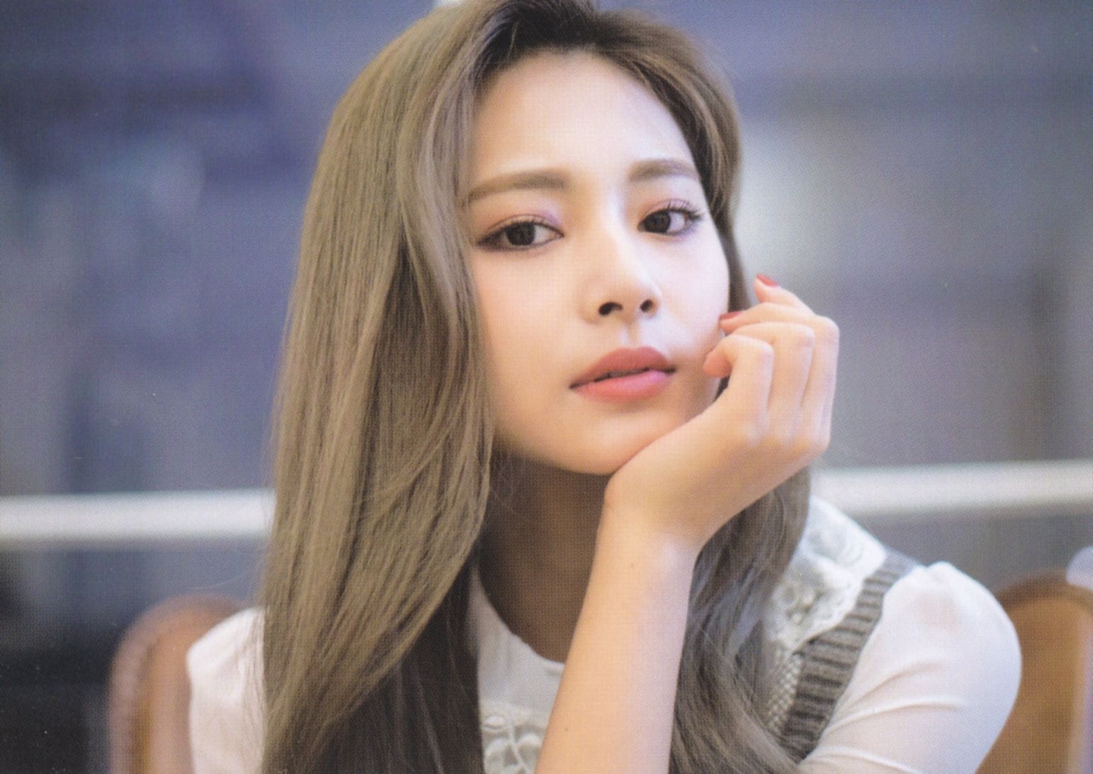Chou Tzu-yu (Tzuyu) Chou Tzu-yu (Tzuyu)