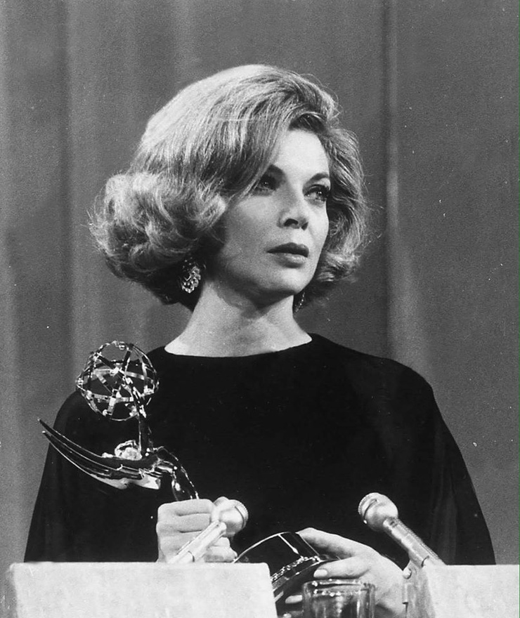 Picture of Barbara Bain