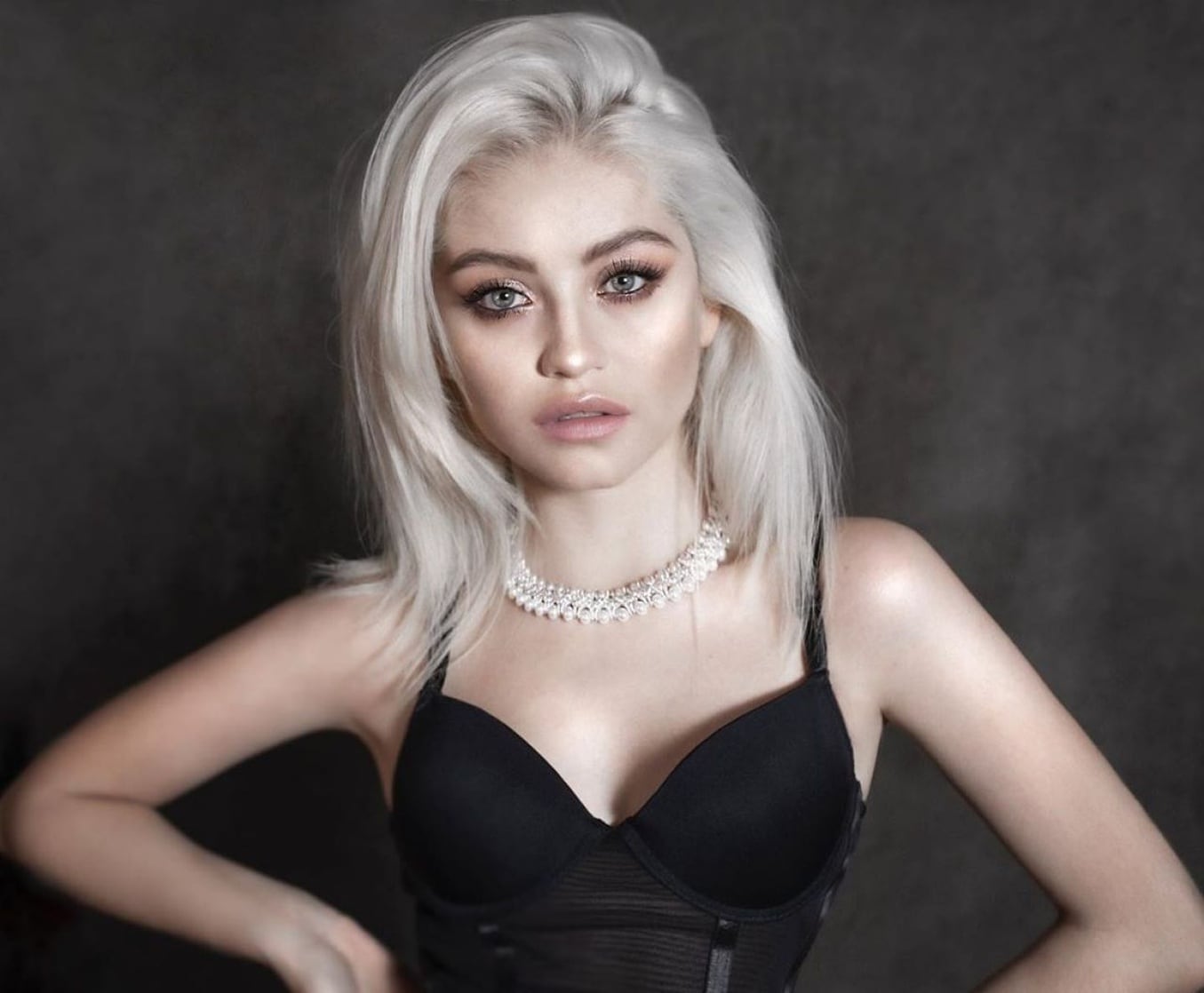 Karol Sevilla Karol Sevilla