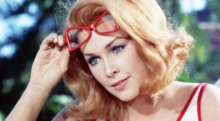 Stella Stevens 