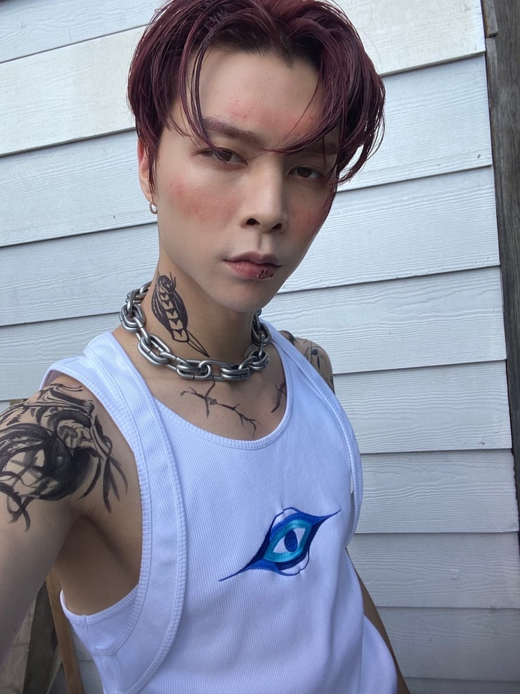 Picture of Johnny (NCT)