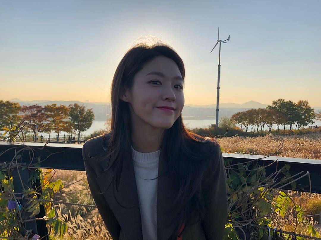 Seol-Hyun Kim Seol-Hyun Kim
