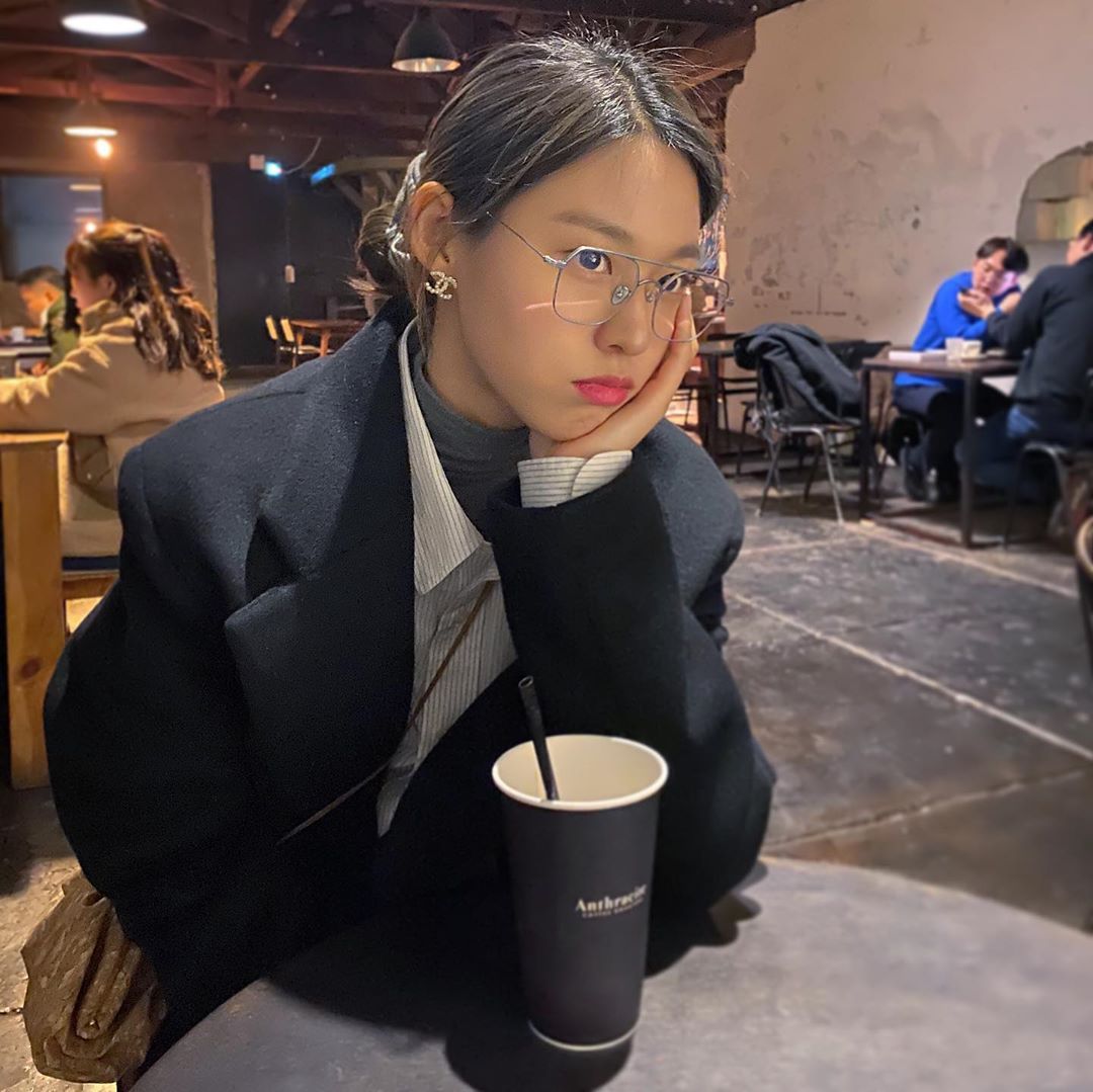 Seol-Hyun Kim Seol-Hyun Kim