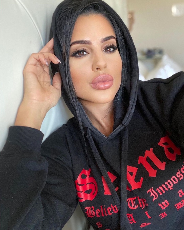 Picture of Stephanie Acevedo