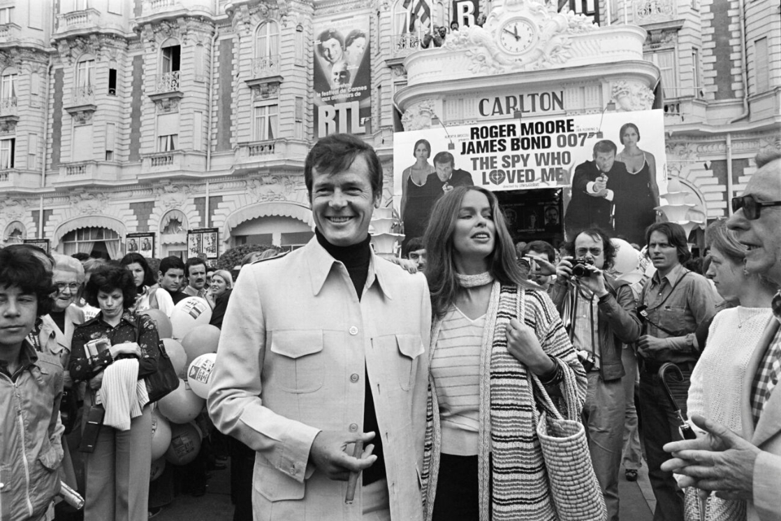 Roger Moore Roger Moore