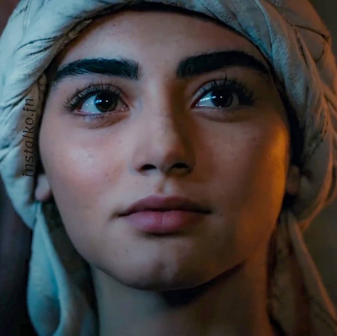 Özge Törer