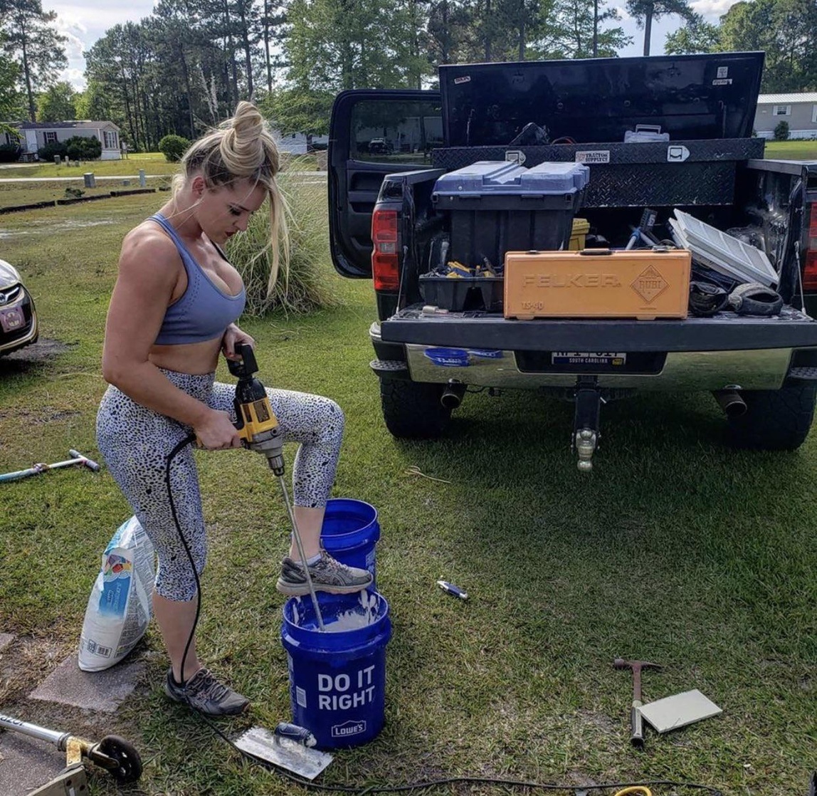 Lacey Evans