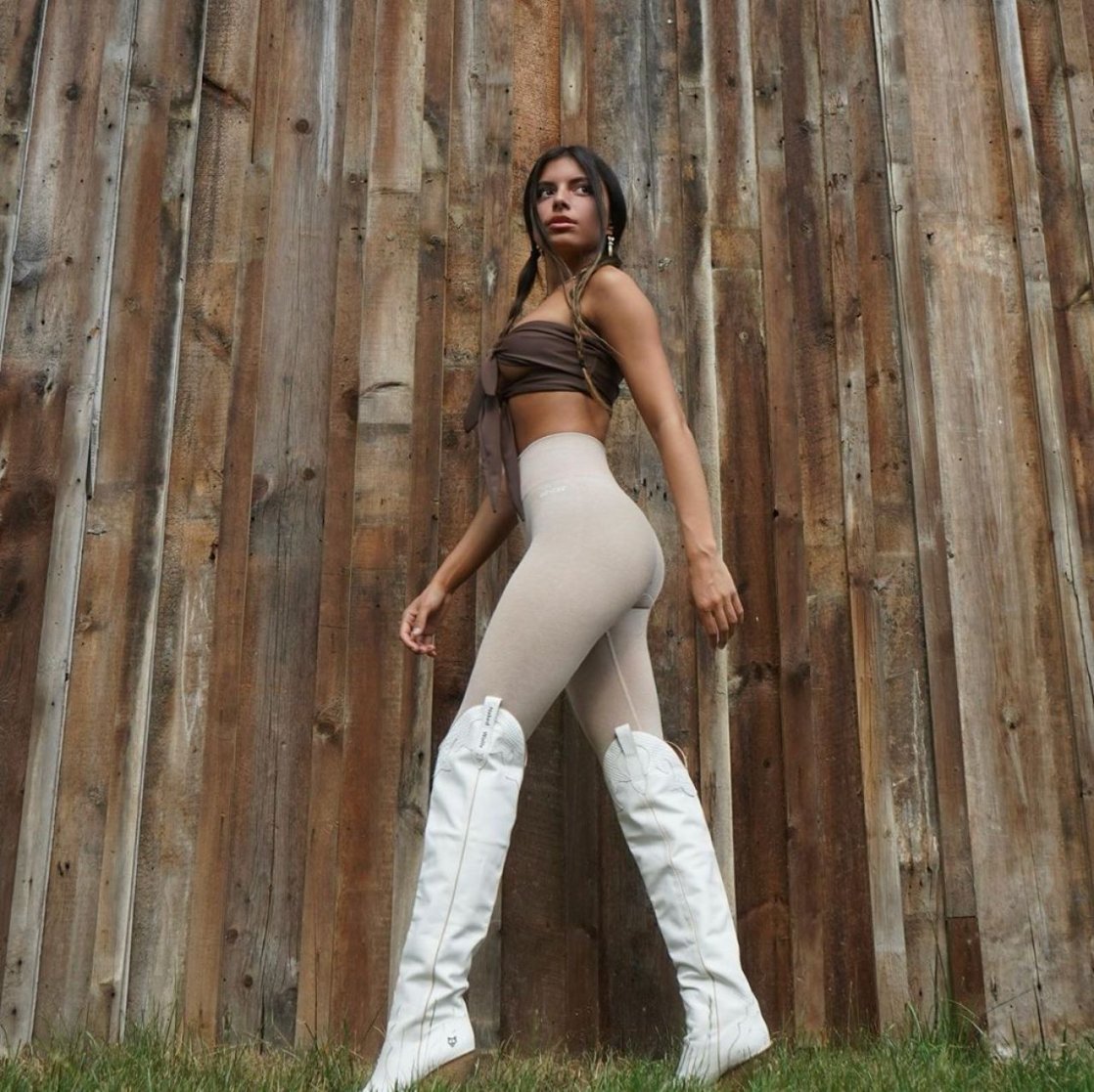 Isabella Fonte Isabella Fonte