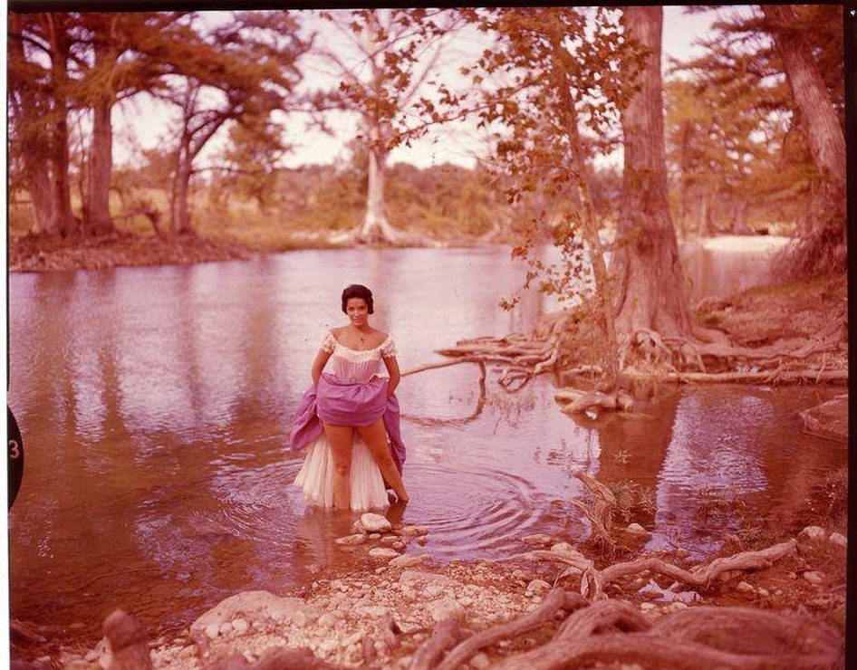 Picture of Linda Cristal