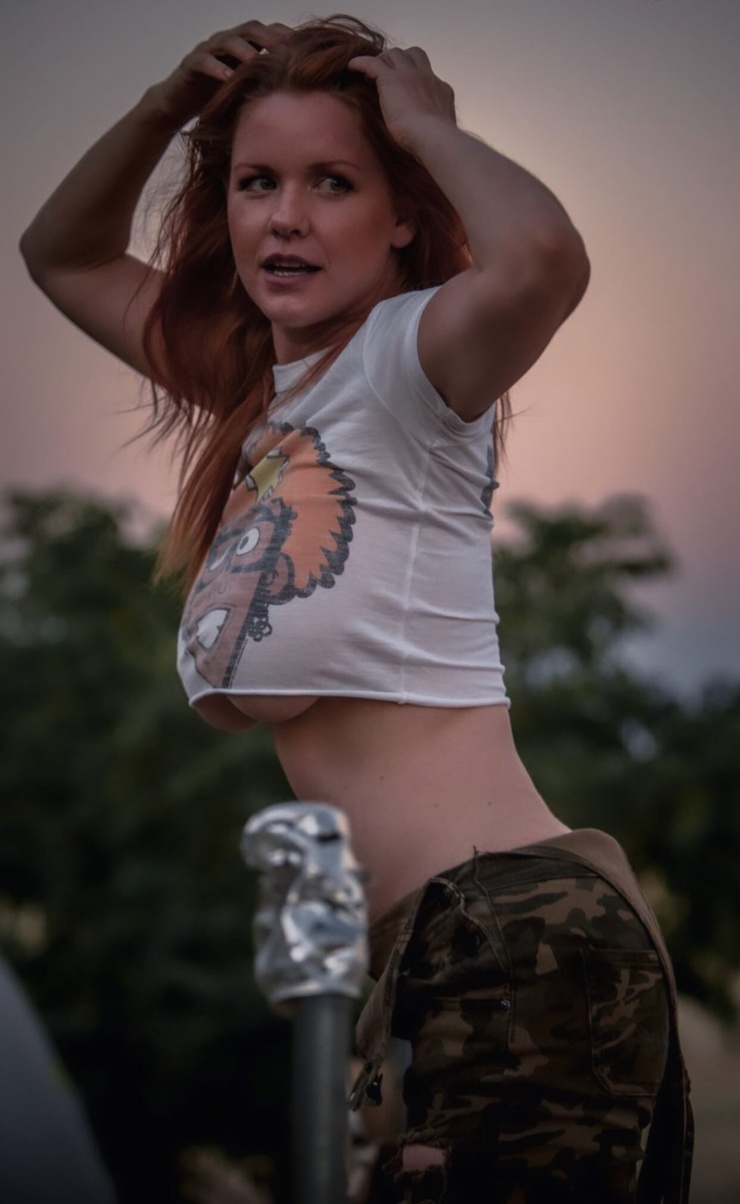 Picture of Carrie Keagan