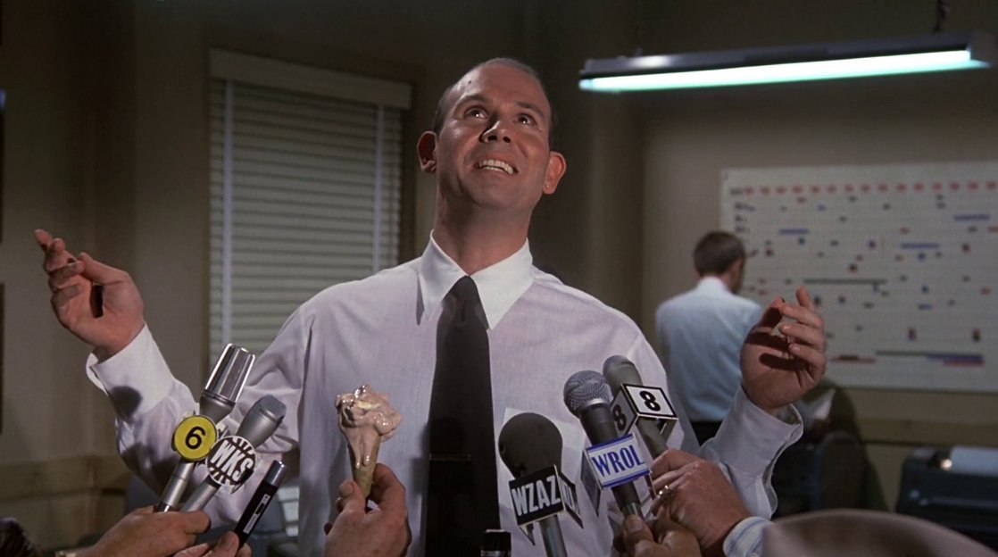 Airplane! Airplane!