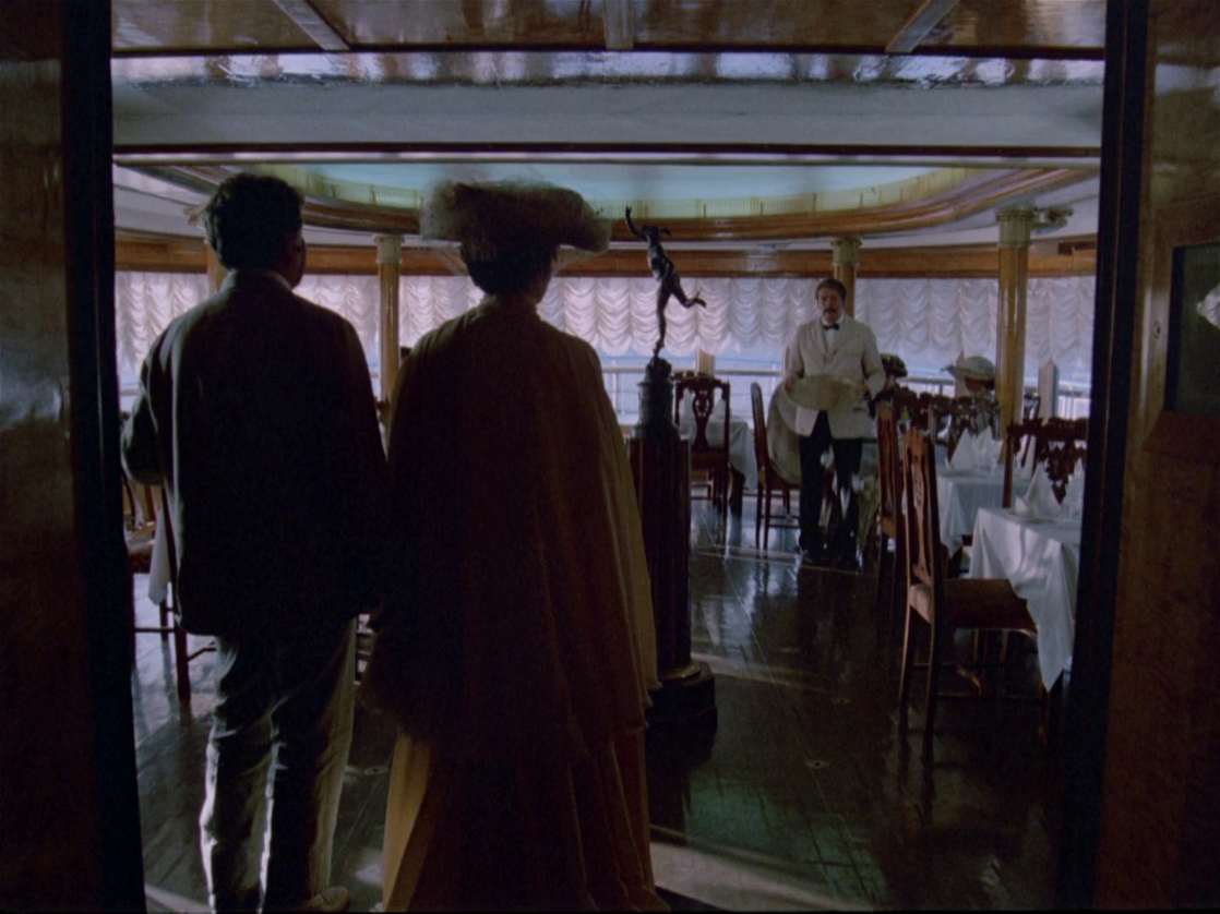 Dark Eyes (1987)