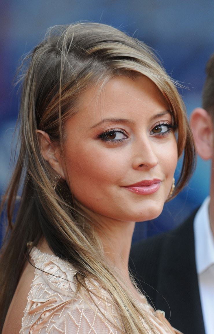 Picture Of Holly Valance   740full Holly Valance 