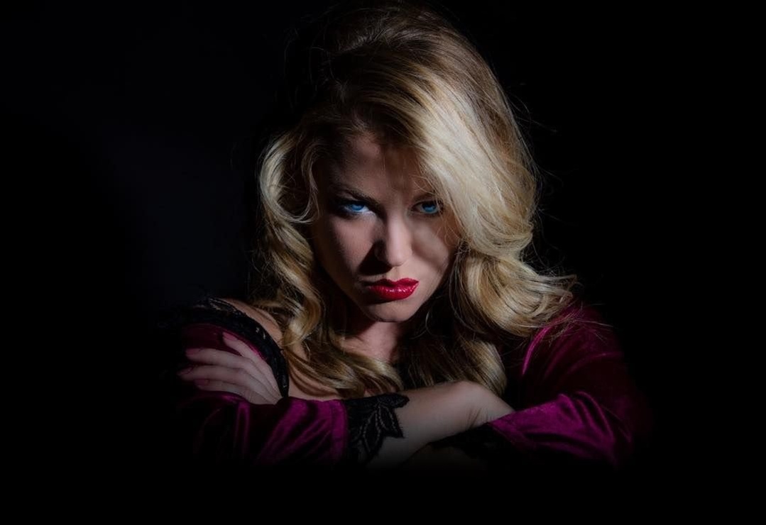 Picture of Rebecca Lawrence