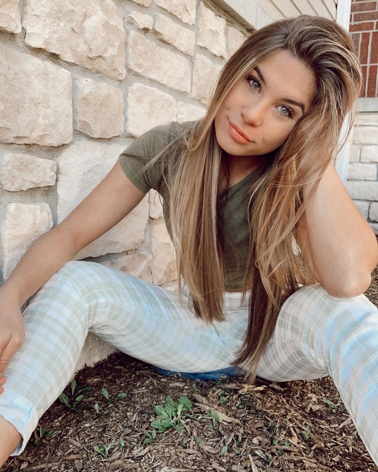 Gabrielle Moses image