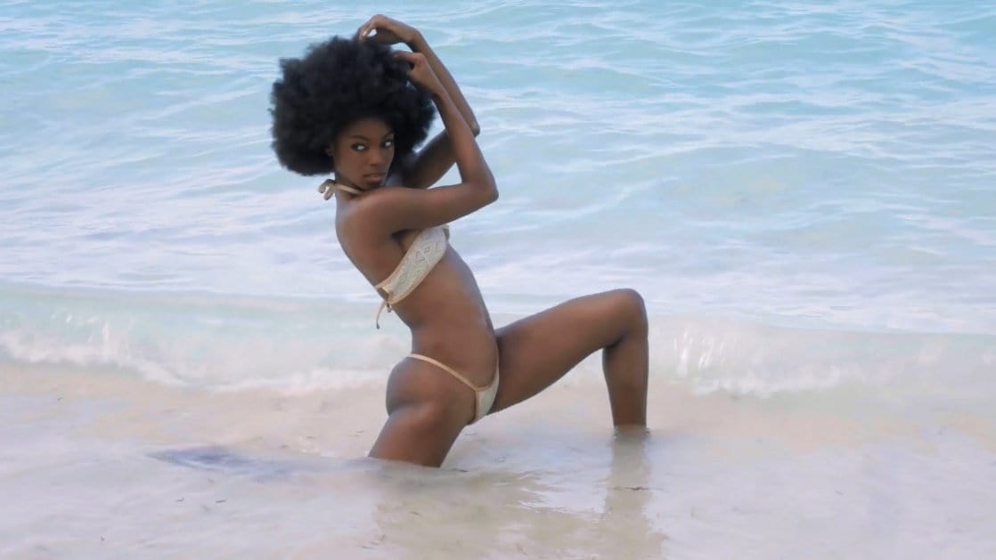 Tanaye White