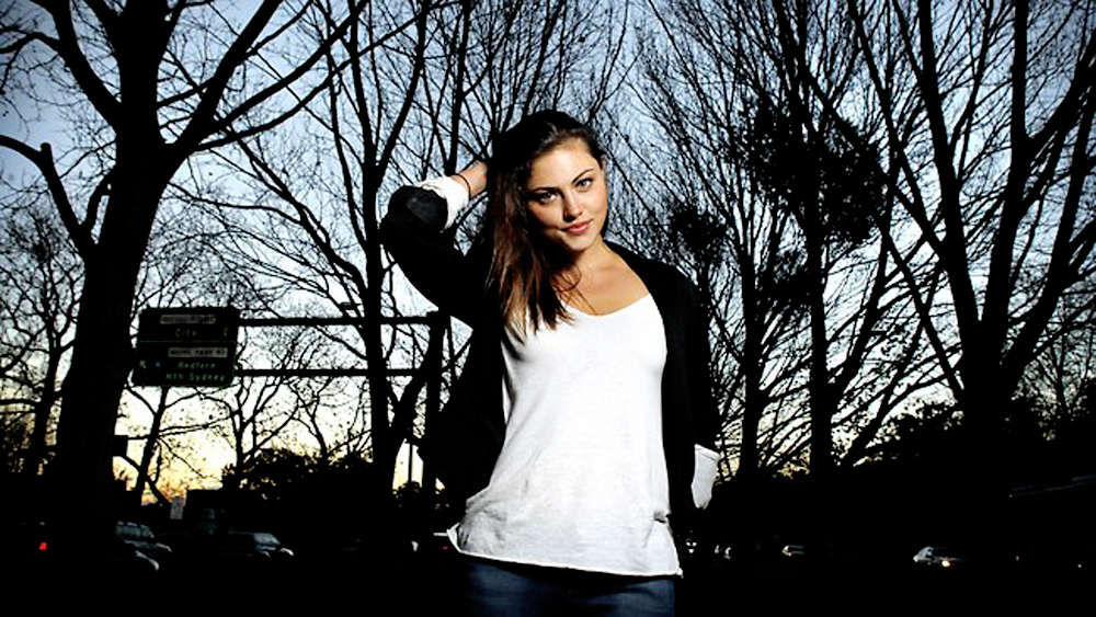 Phoebe Tonkin