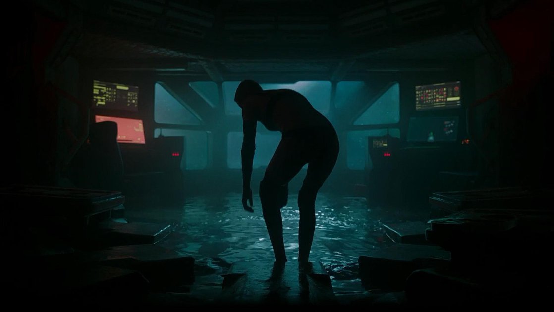 Norah Price Underwater