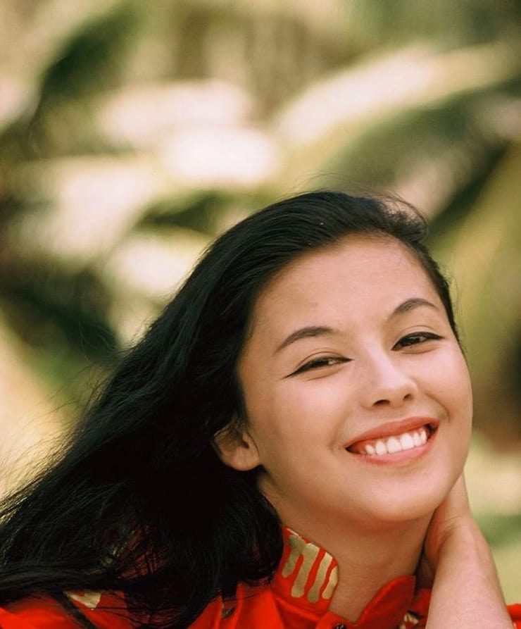 Picture of France Nuyen