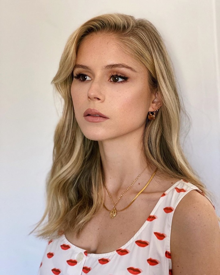picture erin moriarty picture erin moriarty