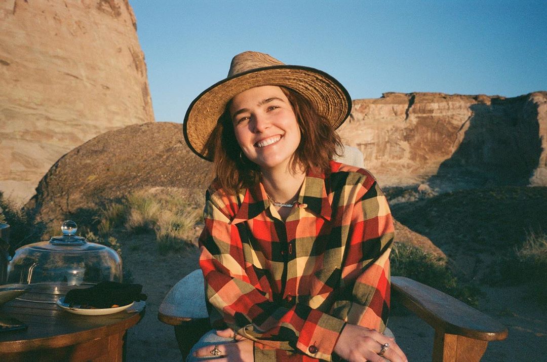 Zoey Deutch