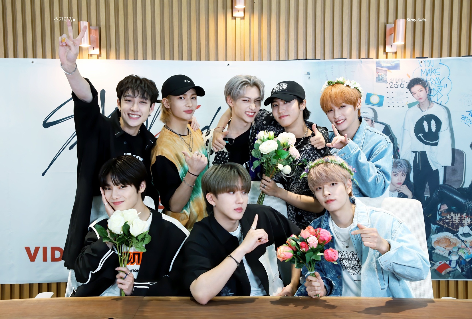 Stray Kids