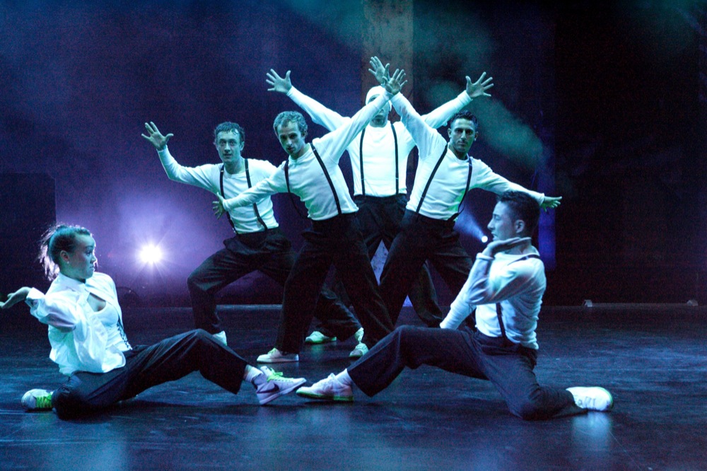 You Got Served: Beat the World