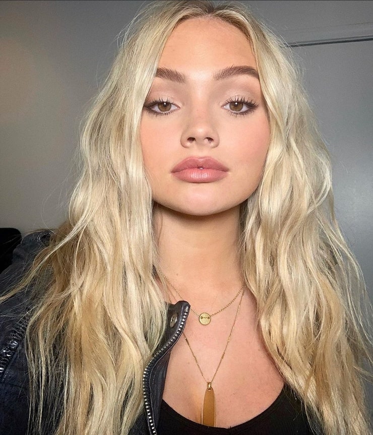 Picture of Natalie Alyn Lind