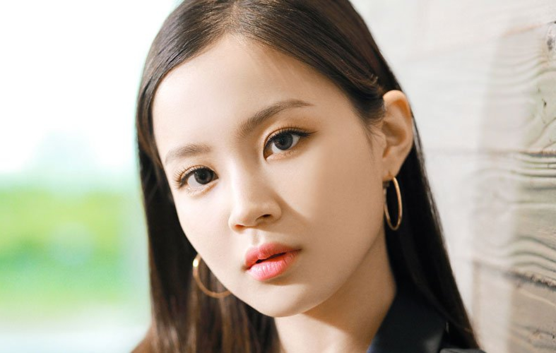 Lee Ha Yi