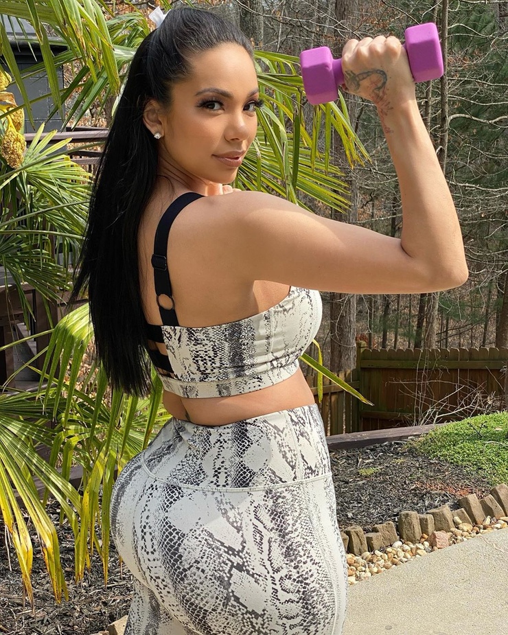 Picture of Erica Mena