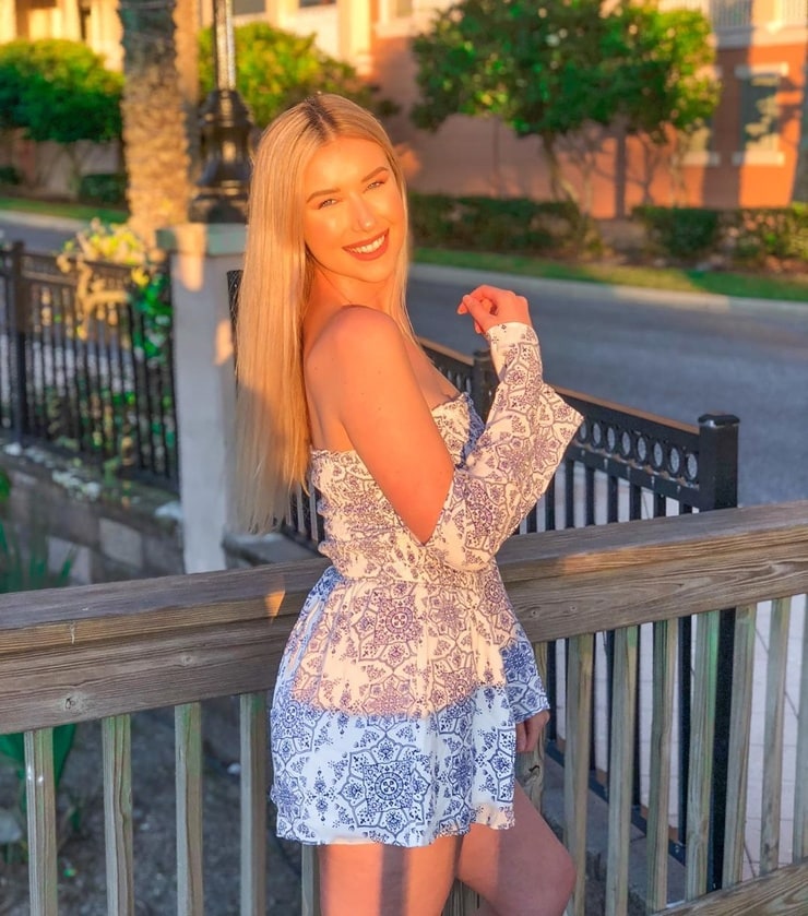 Picture of Noelle Foley