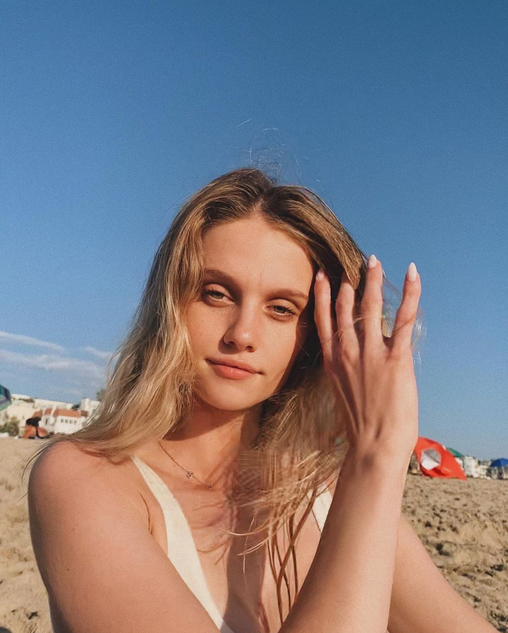 Picture of Hazel Graye